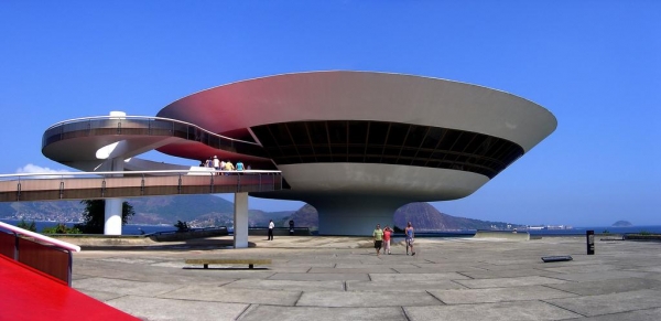 Museo de Arte Contempor&aacute;neo de Niteroi, Brasil.